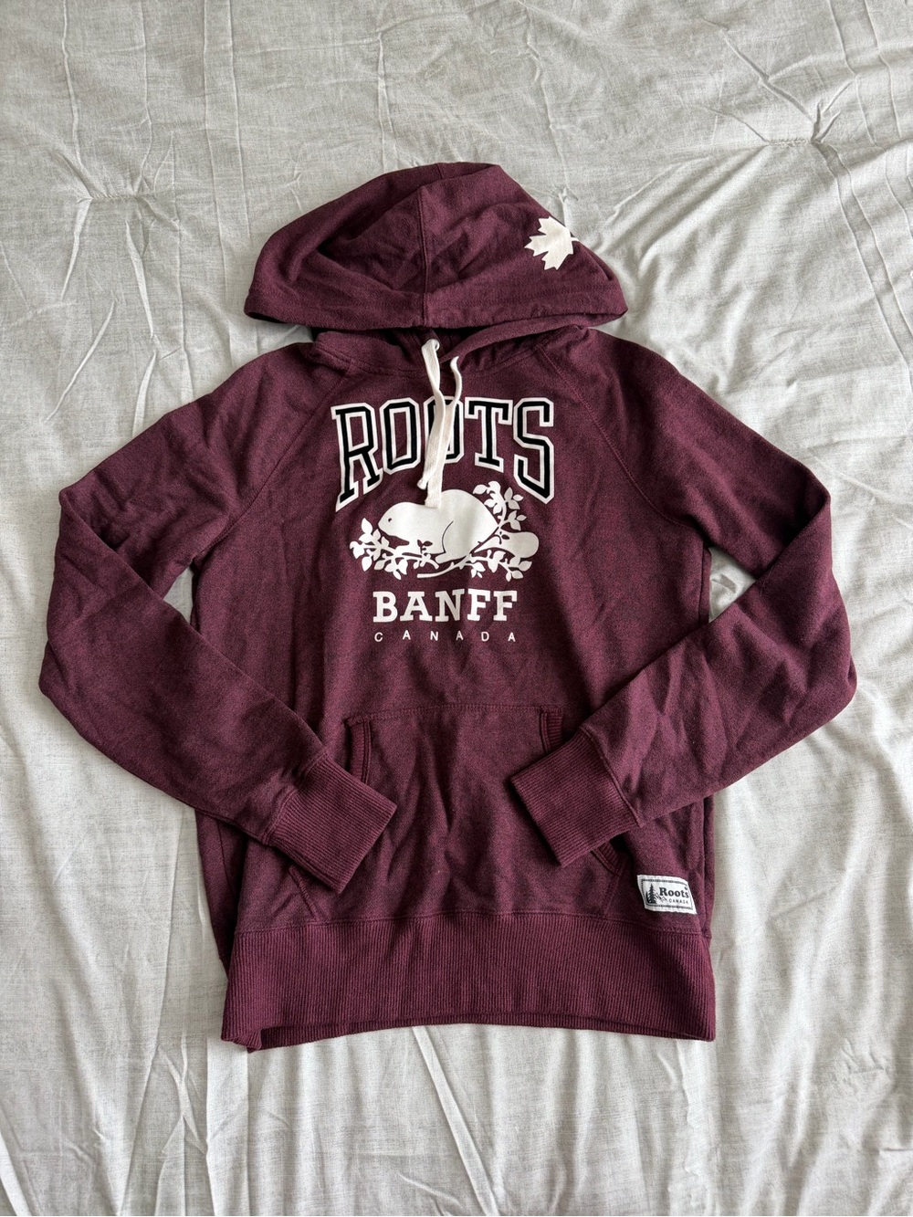 Roots Canada Banff Maroon Graphic Long Sleeve Hoodie (M)